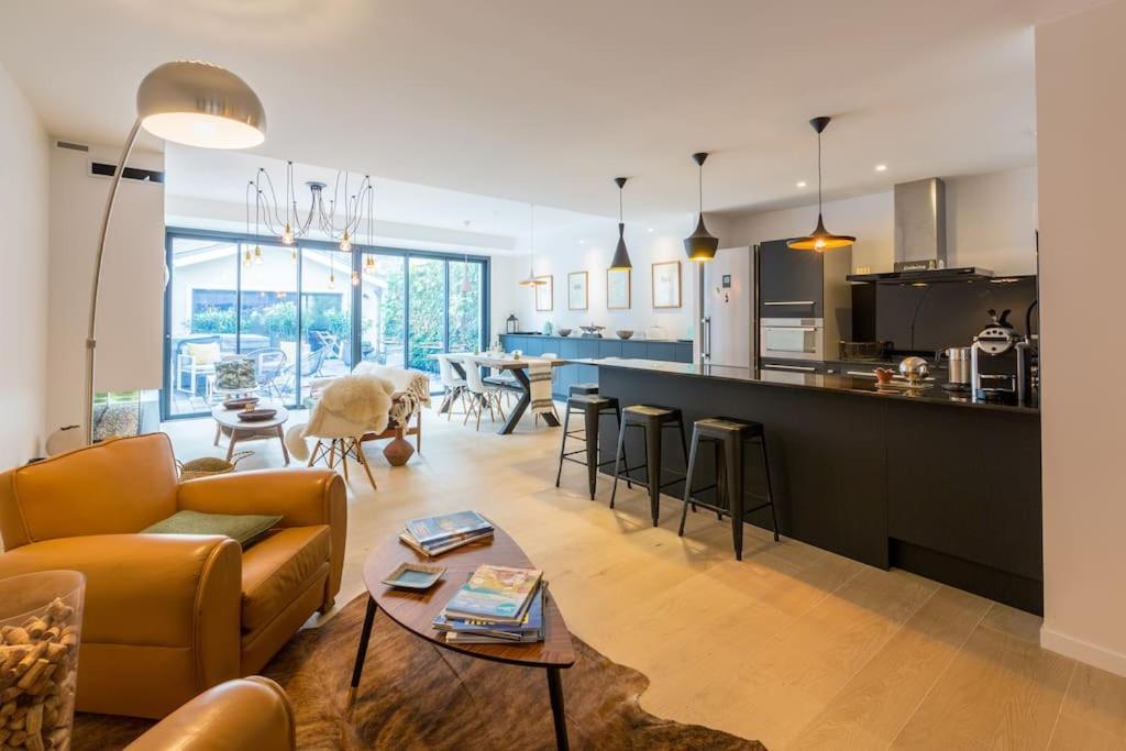 Maison D'Hotes, Terrasse & Jacuzzi En Plein Centre ボルドー エクステリア 写真